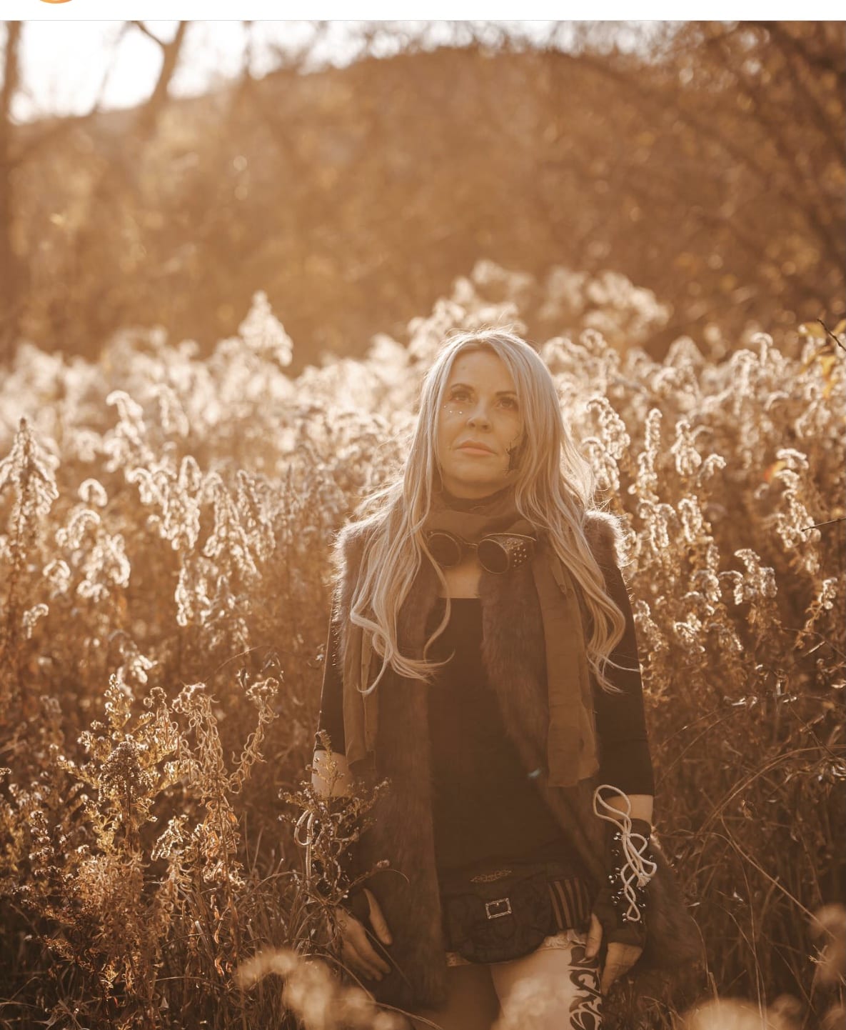 Interview With Canadian Songstress Apricity